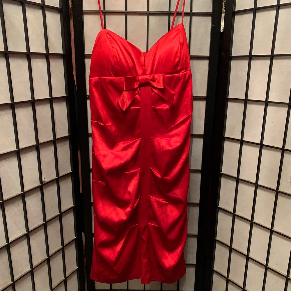 EUC Beata Studio Red Party Dress Size 13 Juniors